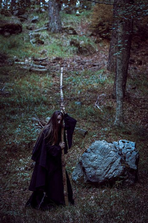 Witch OC Saratoga: A Dark Guardian or Malevolent Sorcerer?